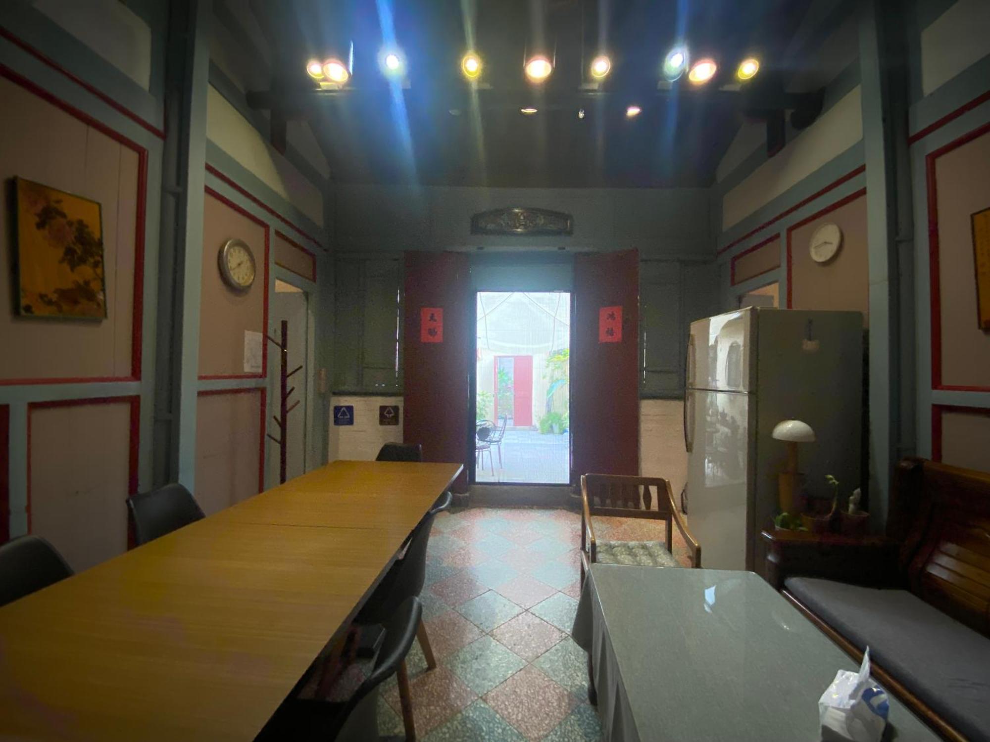 彼岸古厝民宿-包棟優先--Biiann B&B Jinning Esterno foto