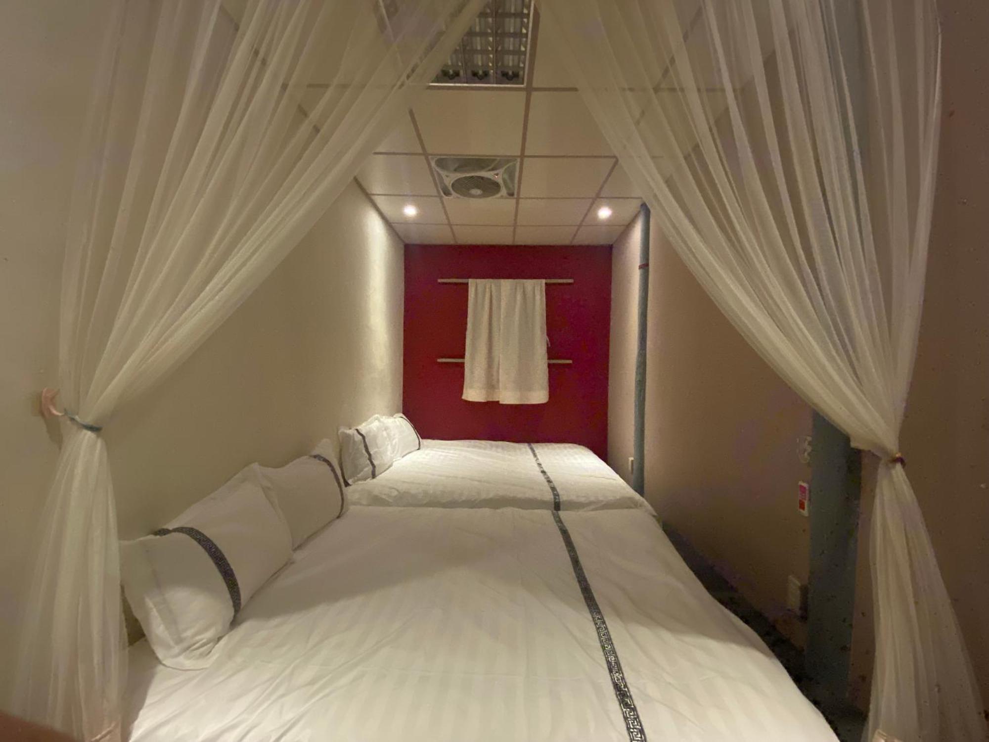 彼岸古厝民宿-包棟優先--Biiann B&B Jinning Esterno foto